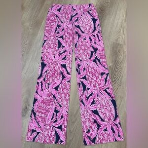 Lilly Pulitzer Pink and Blue Floral Stretchy Pants